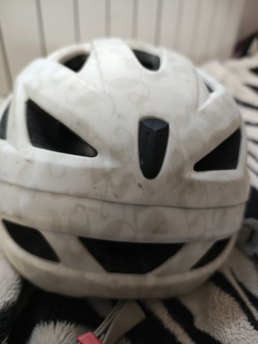 Kask rowerowy abus