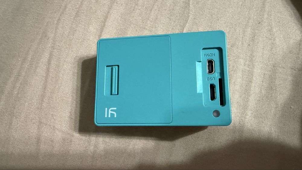 Екшн камера xiaomi
