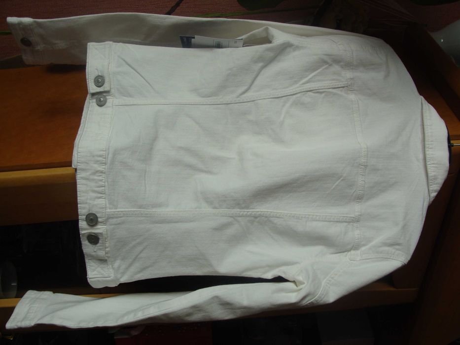 biała kurtka katana dżins nowa