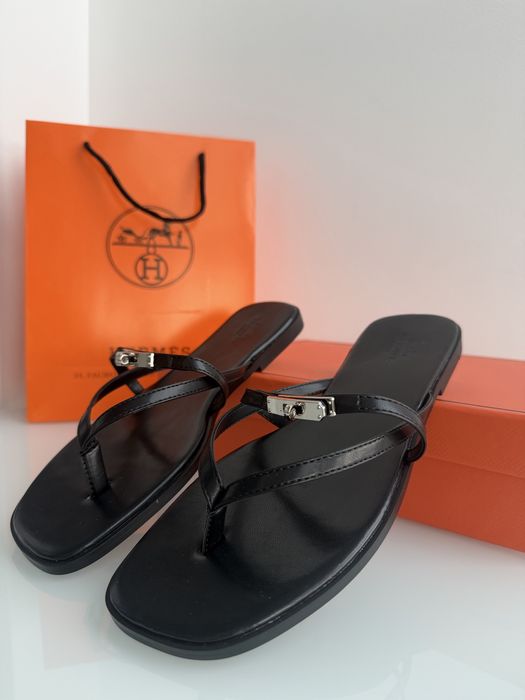 Шлепанци  Эрмес, 39р.