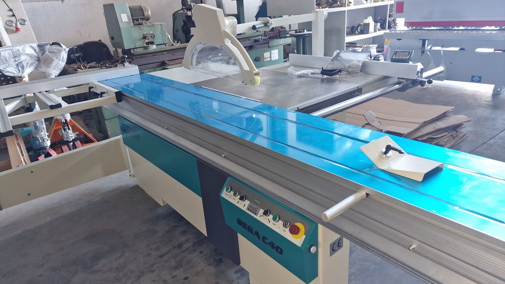 Esquadrejadora c40 E inclina automatica subida e descida eletrica