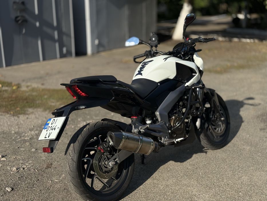 Bajaj Dominar 400