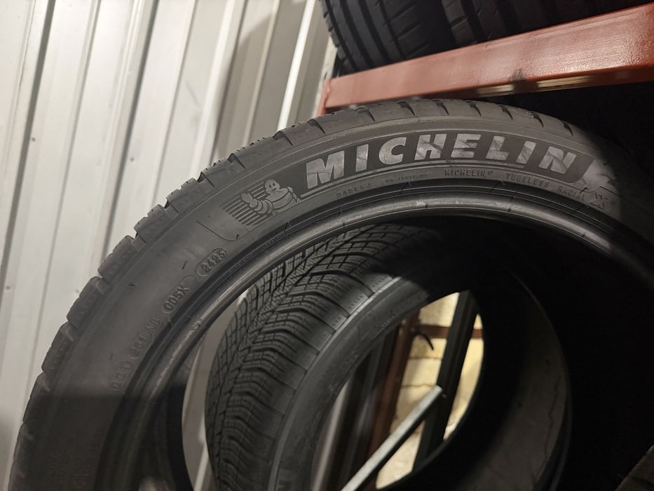 275/40 305/35 r 21 Micheli