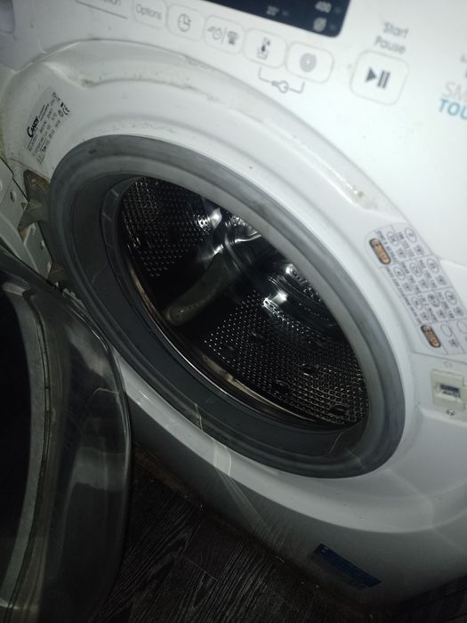 Sprzedam pralkę  Candy Smart 7kg