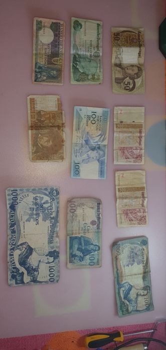 Notas escudo e outras