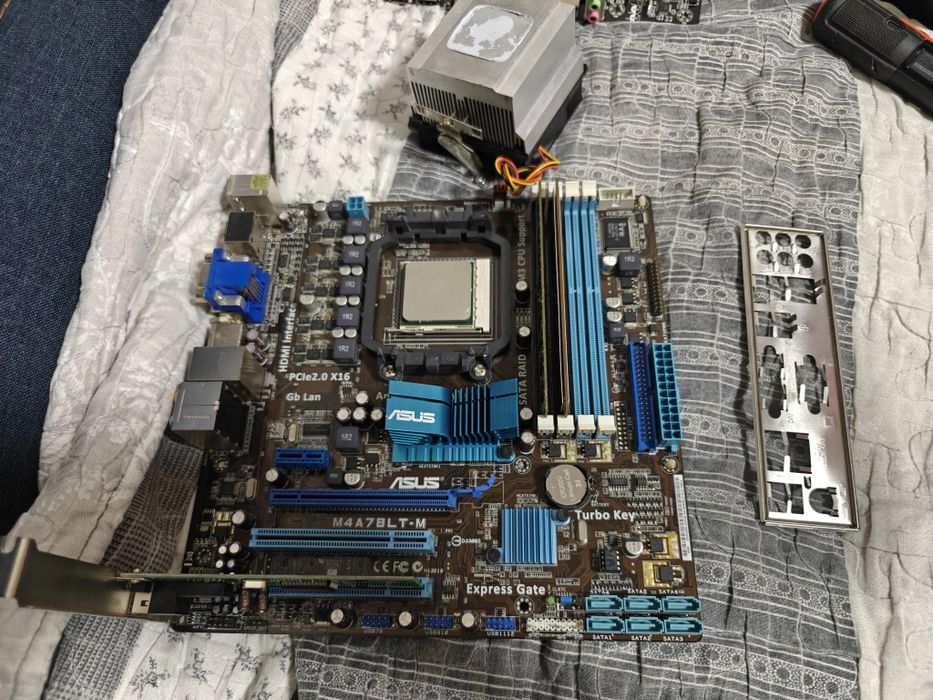 Комплект AM3  4 ядра|8GB|Материнка Asus