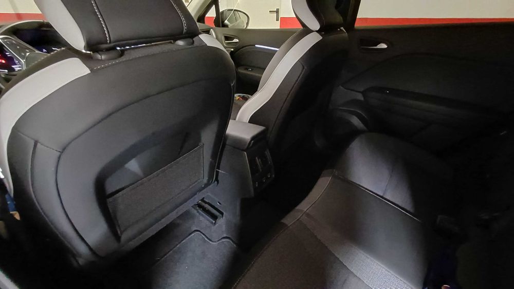 Renault Captur 1.0 TCe Techno Bi-Fuel 12/2023 | Garantia
