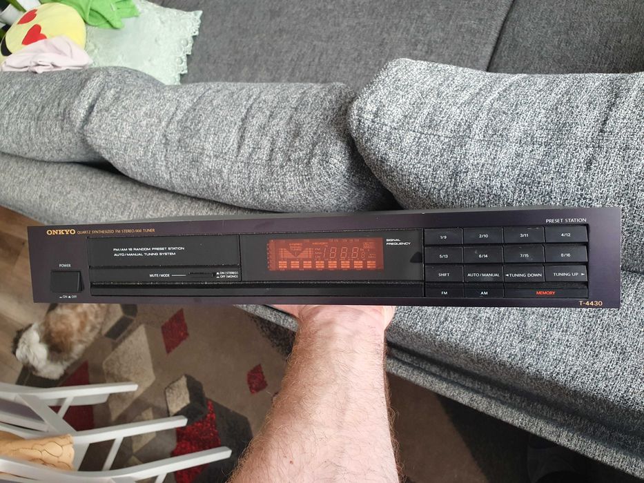 Radio tuner ONKYO T-4430
