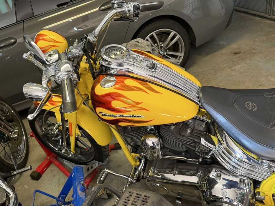 Harley Davidson Softail Springer CVO 3 Screamin eagle