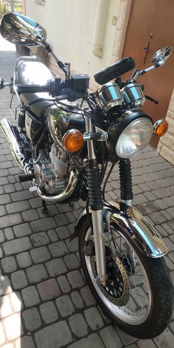 Мотоцикл Ямаха Yamaha SR 400 2019р.