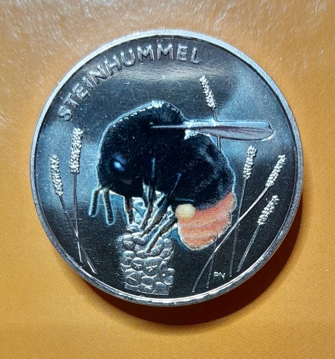 Монети Німеччіни  5 євро з серії "Дивовижний світ комах"