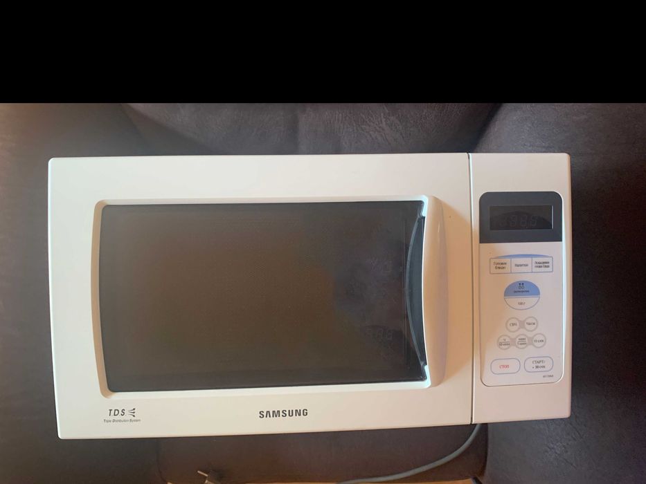 Микроволновая печь   Samsung  M1739NR , Малазия.
