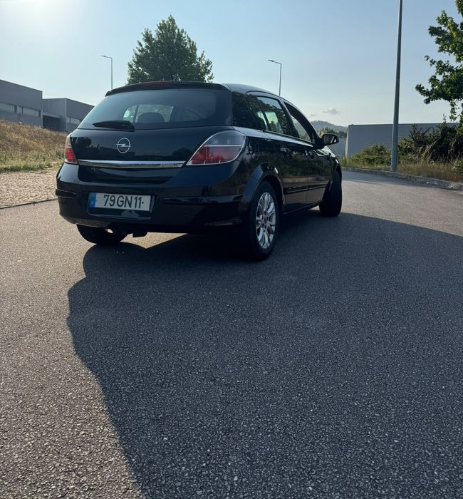 Opel Astra Diesel 1.7 125cv e caixa de 6 velocidades  (Motor ISUZU)