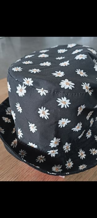 Czapka bucket hat, stokrotka, Terranova