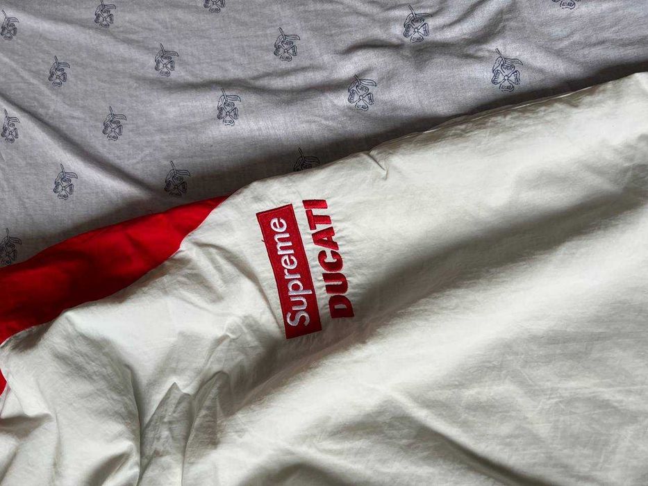 Supreme spodnie Ducati cream white track pants xl nowe