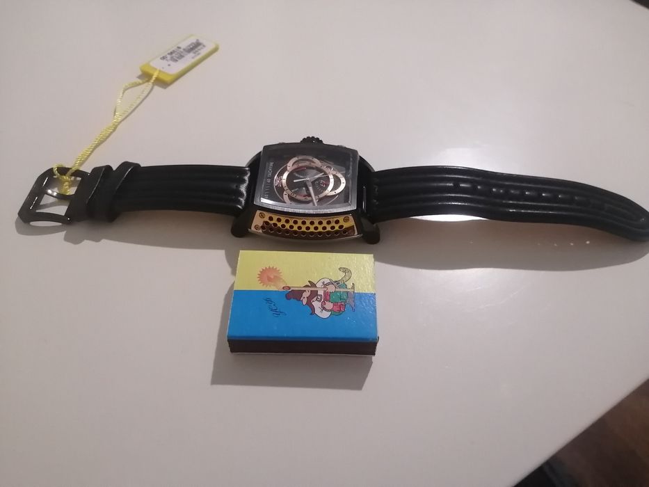Продам часы INVICTA S1 хронограф