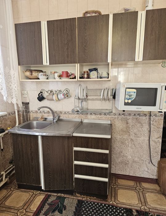 Продаж 2-х будинків по  вул.Локомотивна/120м2/ меблі техніка