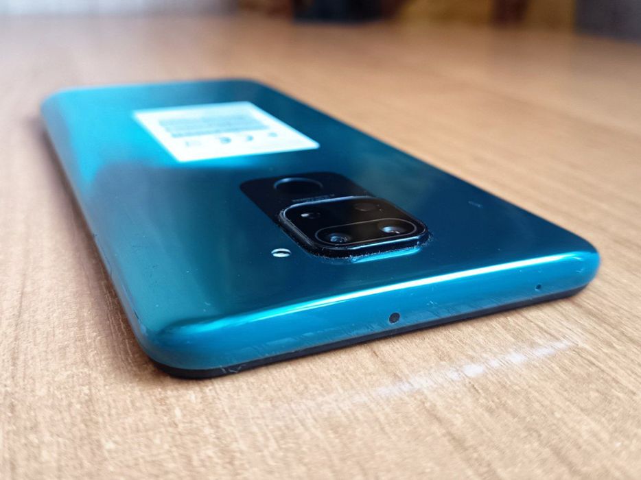 Смартфон Xiaomi Redmi Note 9 4/64