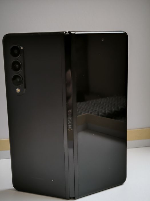 Samsung Galaxy Z Fold3 5G