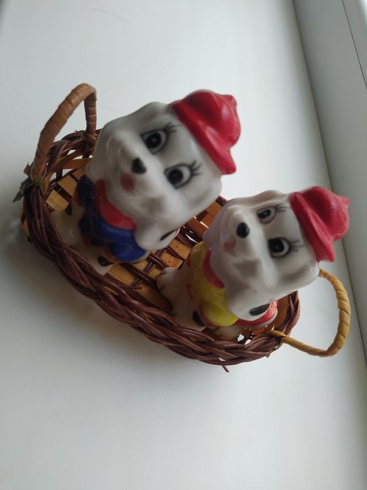 Солонки  собачки