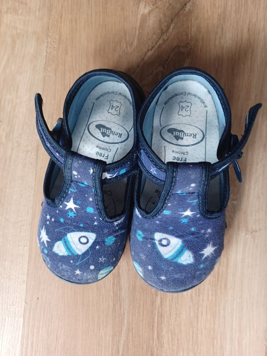 Капці сандалі renbut 24