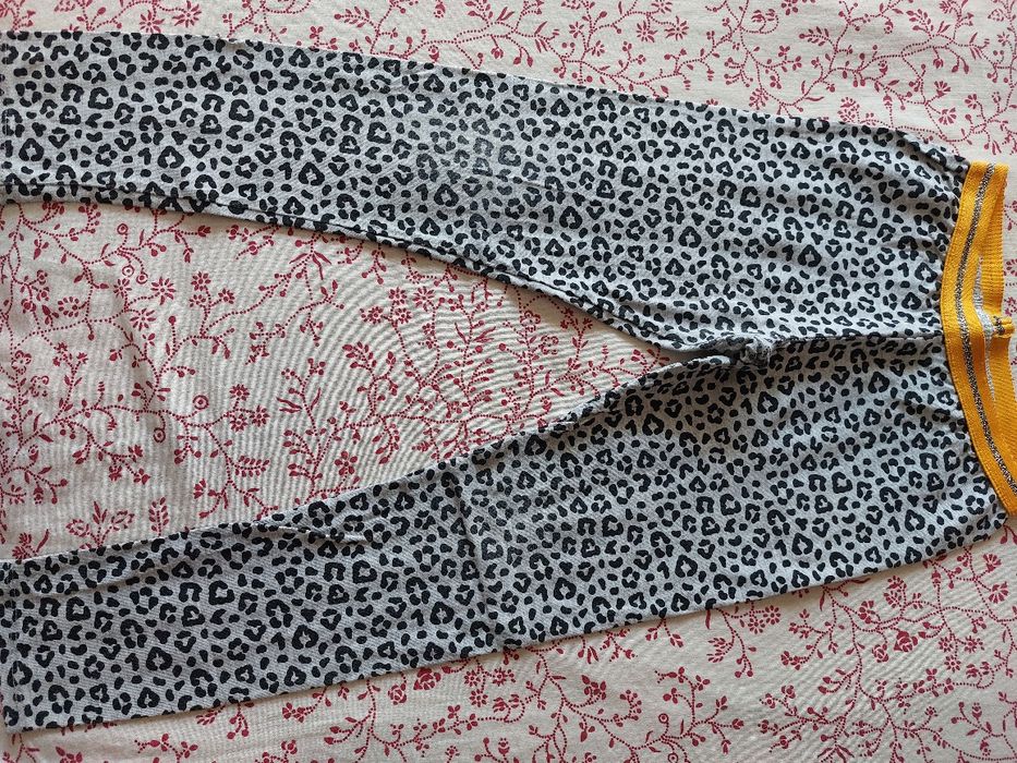 Leggings menina. Marca Prénatal