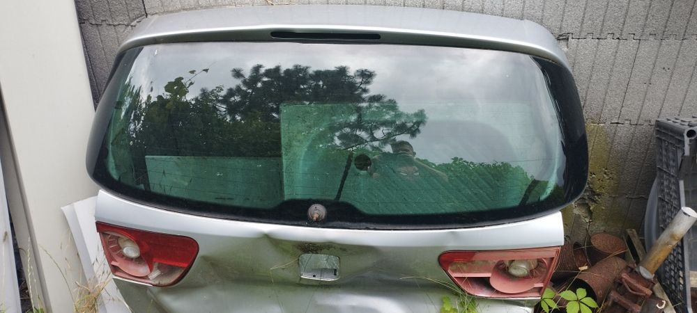 Szyba Seat Altea xl tylna 2007 rok