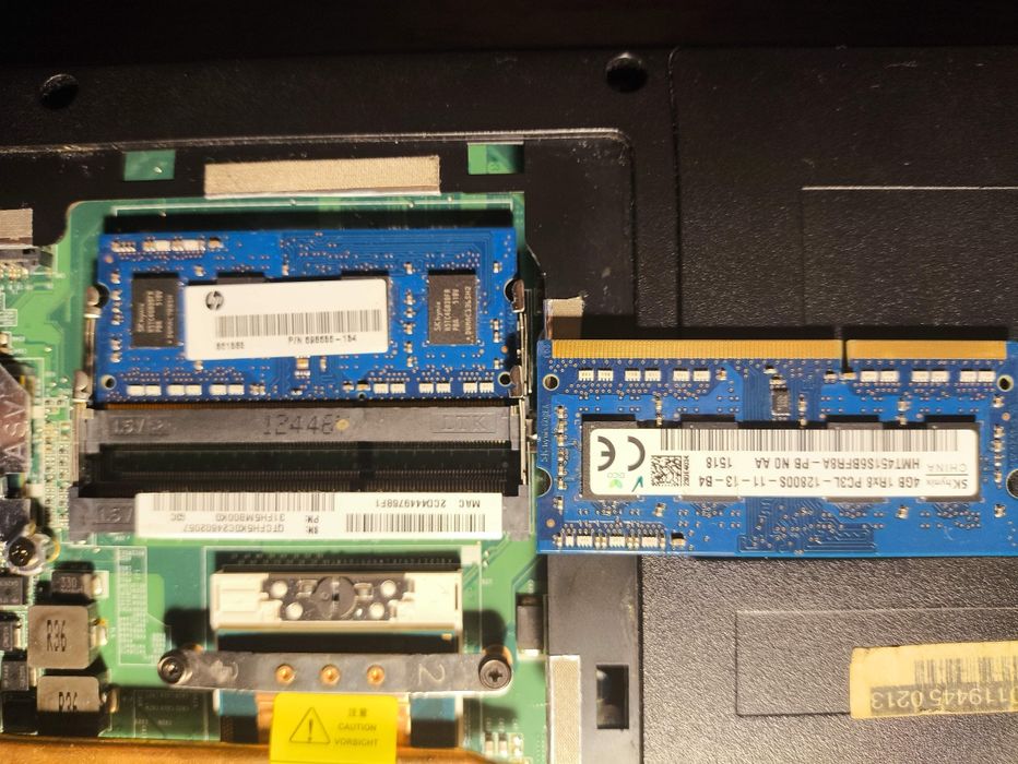 Ноутбук Fujitsu A512