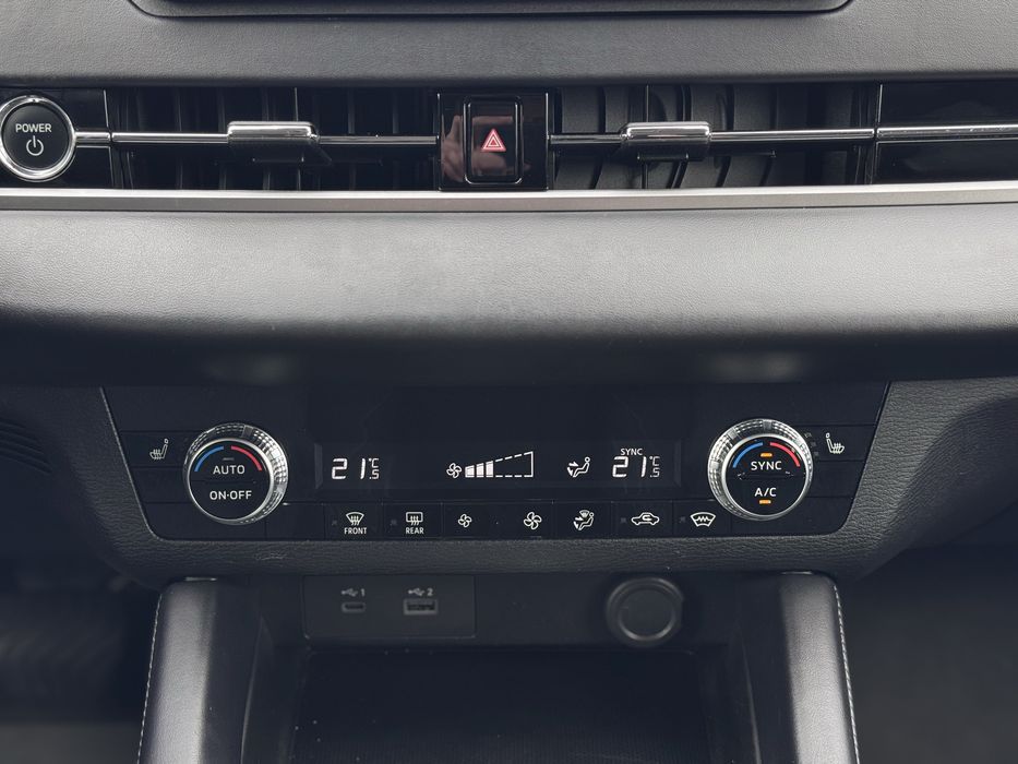 Mitsubishi Outlander EV, 2023 року, 2.4 плагін-гібрид автомат 4wd 34км