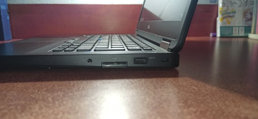 Ноутбук Dell Latitude E5470