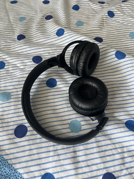 Auscultadores JBL  bluetooth  520