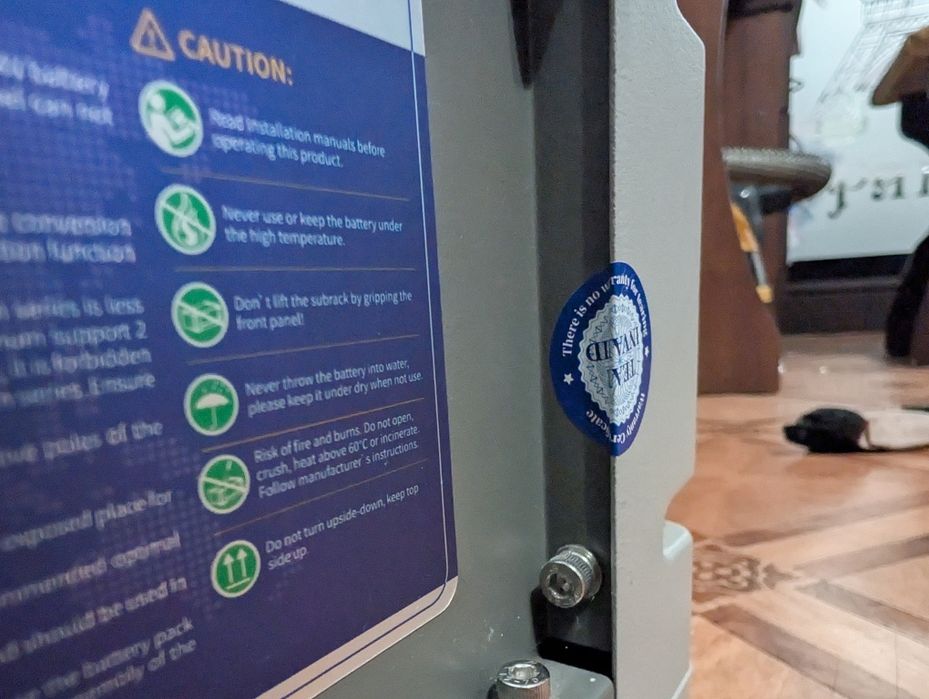 АКБ (LiFePO4) + інвектор 1000W