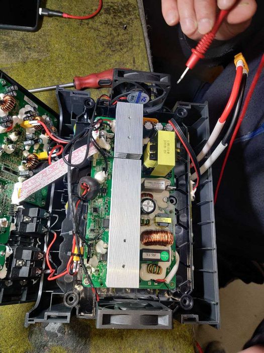 Ремонт портативных зарядных станций Bluetti EcoFlow Anker та інших