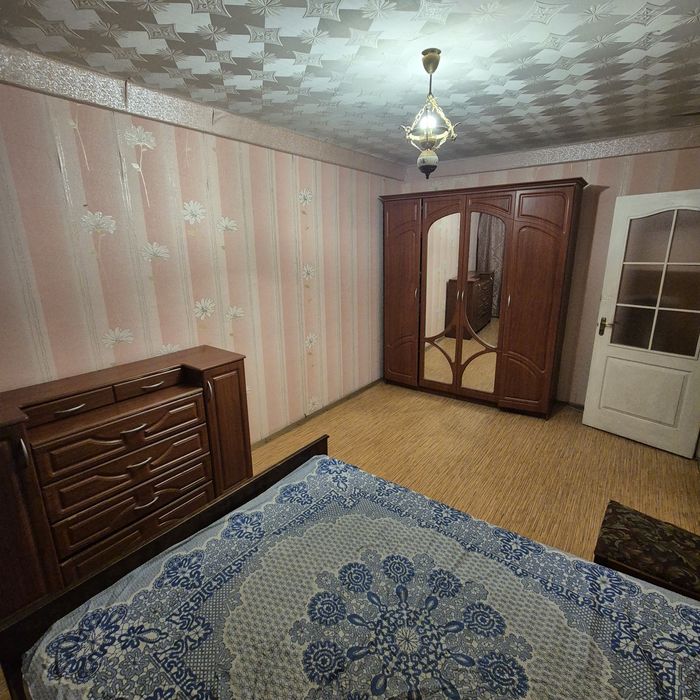 Сдам 2х квартиру на ЖД вокзале