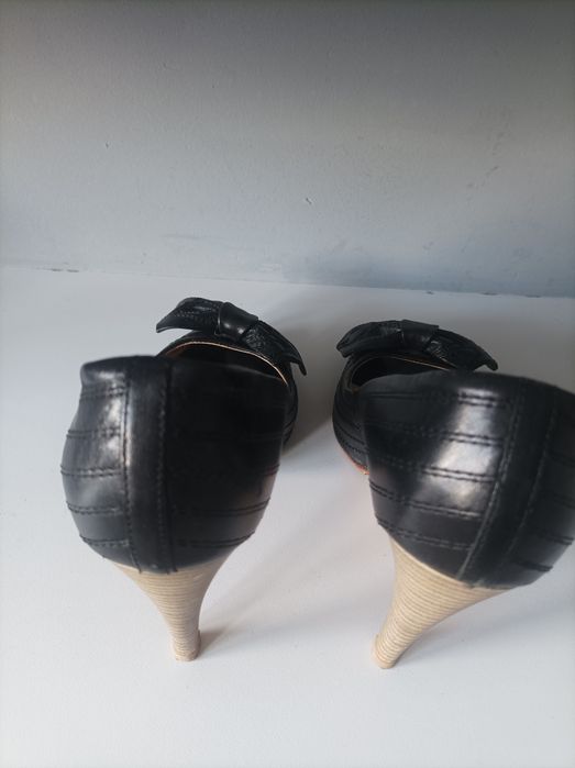 Szpilki damskie z kokardą roz.38