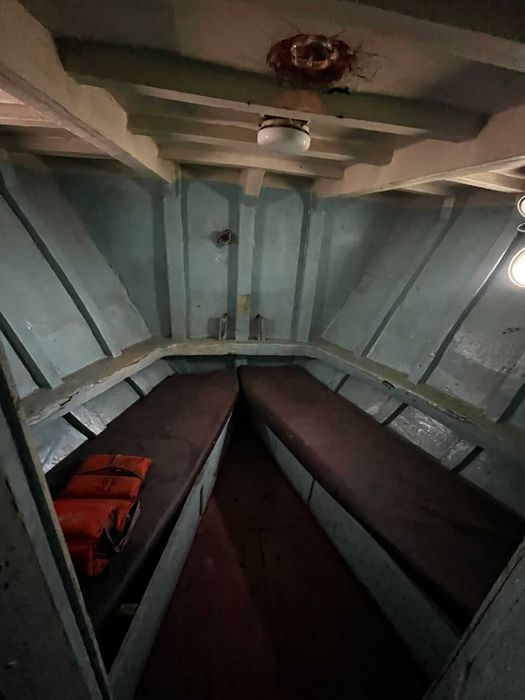 Продам теплохід Костроміч