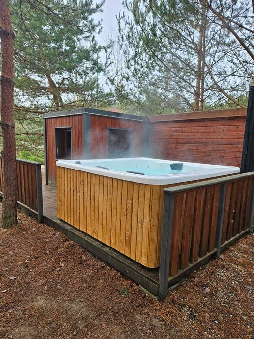 Jacuzzi po saunie piec na drewno hydromasażem led jacuzzi ogrodowe