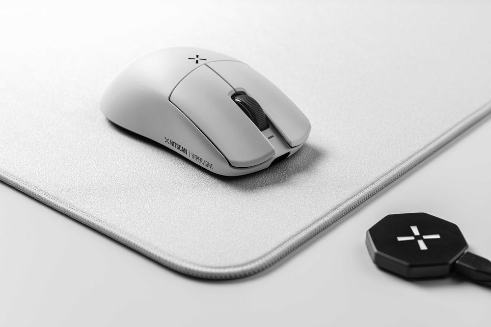 Hitscan Hyperlight 39г 8K White / Black Игровая беспроводная мышь
