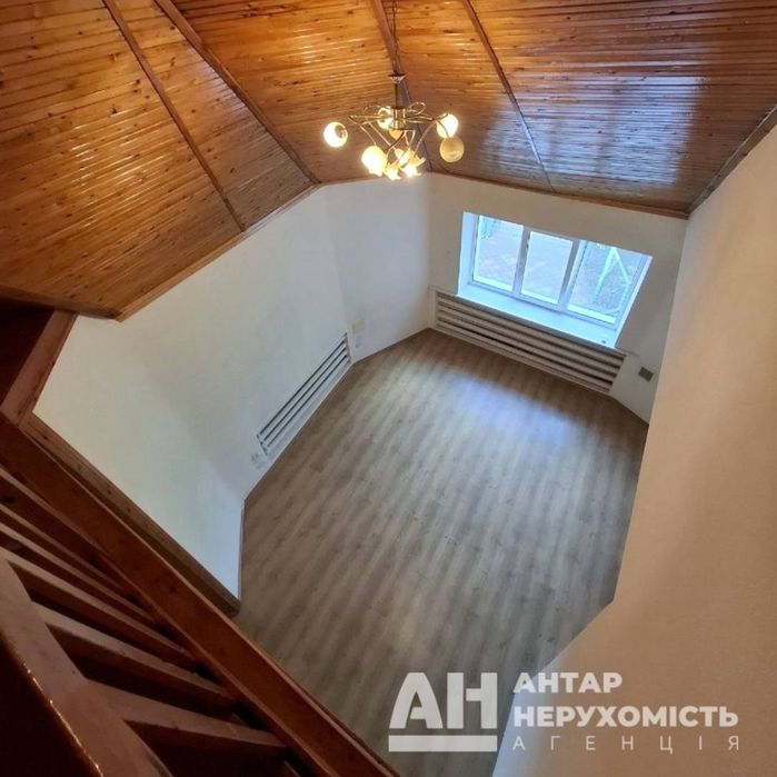 Продається двоповерховий  будинок в Кропивницькому, р-н Горсад