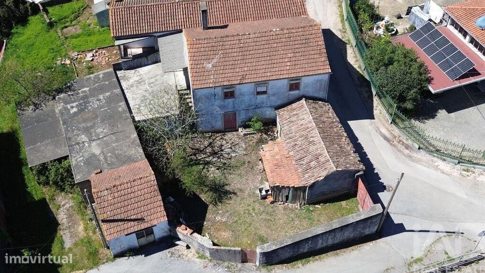 Casa de Campo T2 em São Miguel, Santa Eufémia e Rabaçal de 120 m2