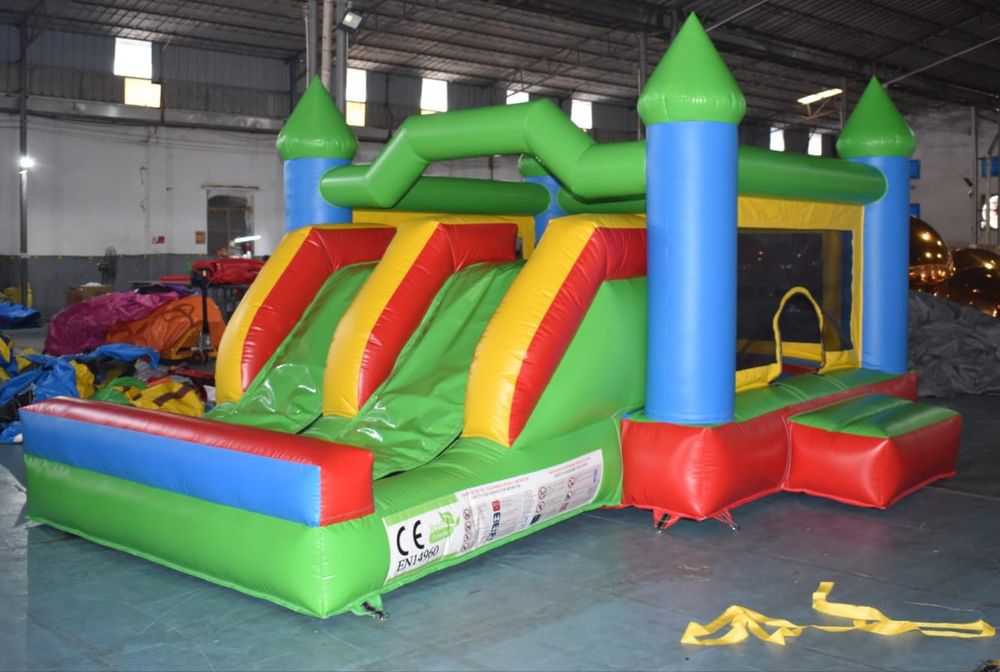 Insuflável duplo slide colorido (novo)