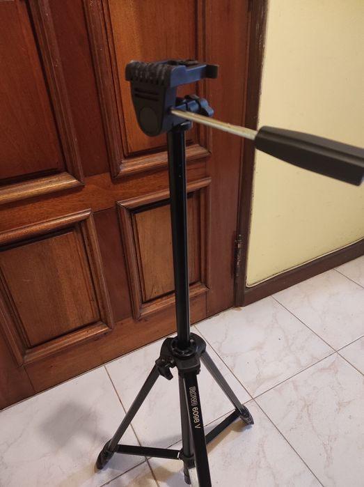 Tripé para máquina fotográfica .