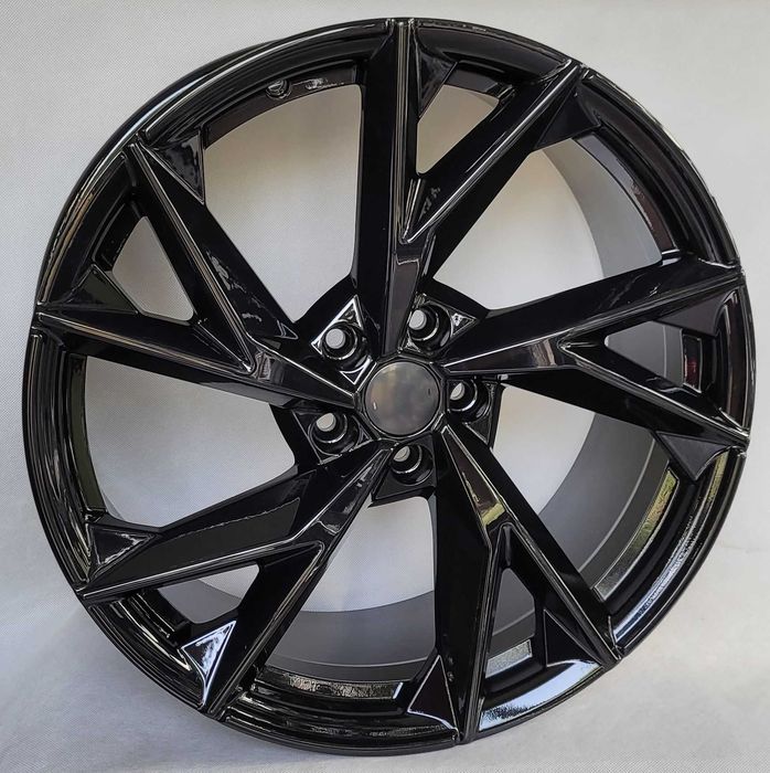 Felgi 20 5x112 Audi A4 B9 A5 2 A7 A8 D4 D5 E-Tron Q7 VW Touareg
