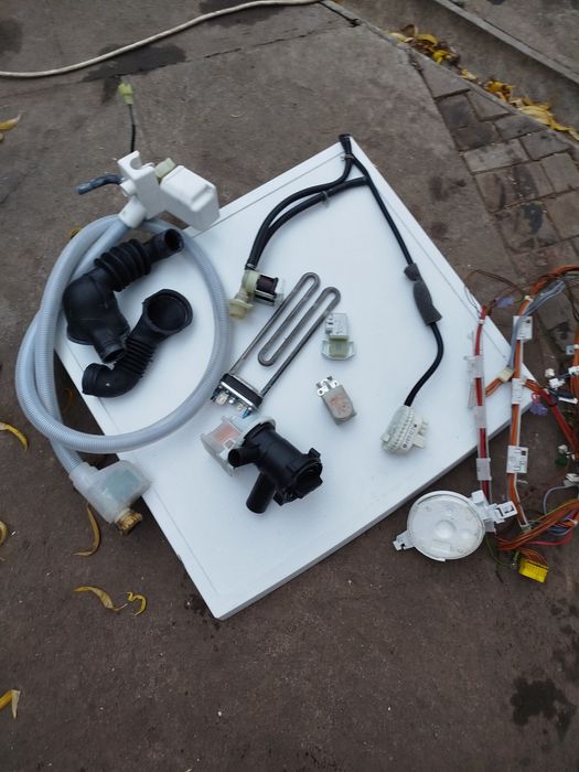 Запчастини до пральної машинки Siemens E14-14