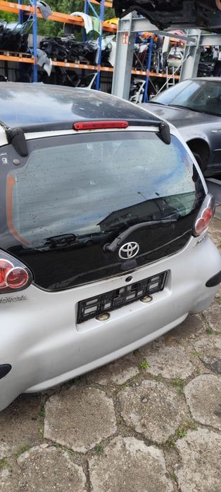 Toyota Aygo całe auto na części lakier 1E7