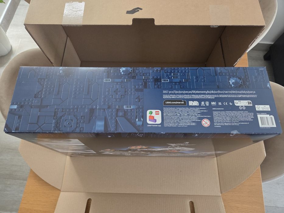 LEGO 76354 Marvel The Infinity Saga S.H.I.E.L.D. Helicarrier