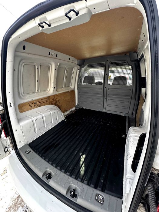 Продам Volkswagen Caddy 2007 рік можлива розстрочка,кредит,обмін!