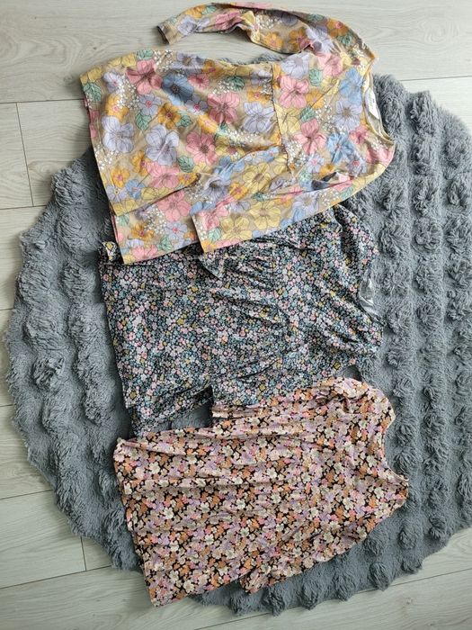 3 sukienki H&M - rozmiar 122/128