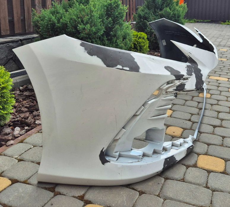 Бампер Toyota Camry 70