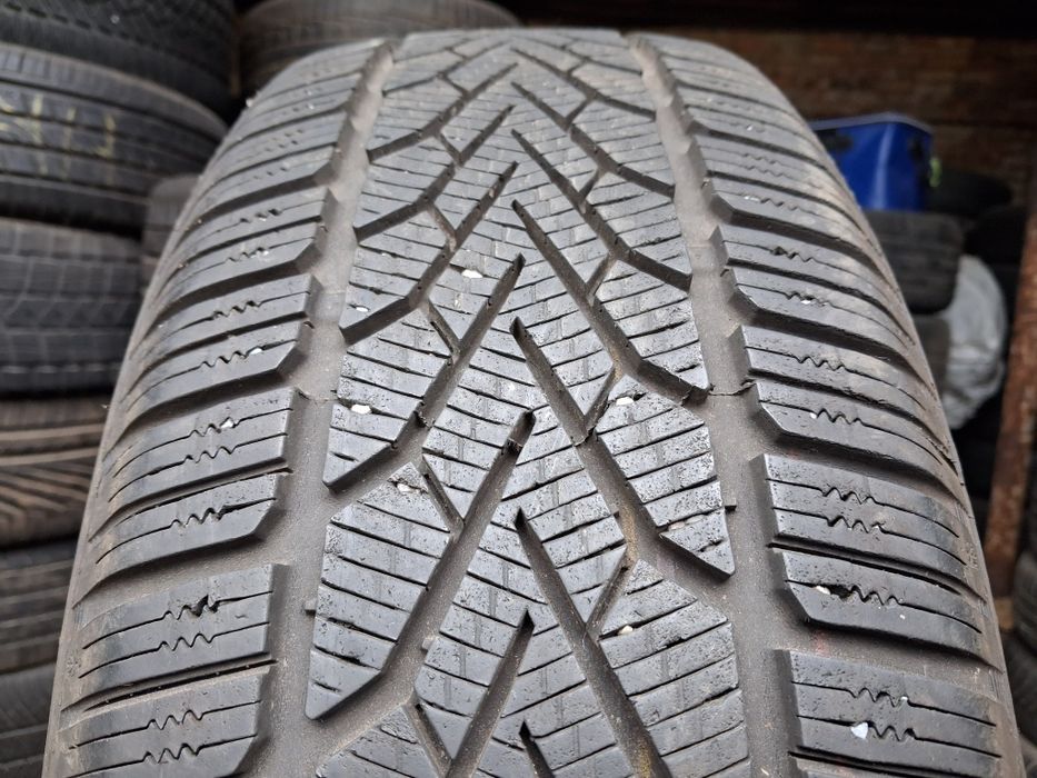 распаровка шины б/у 205/55 R16 Semperit SPEED GRIP 2